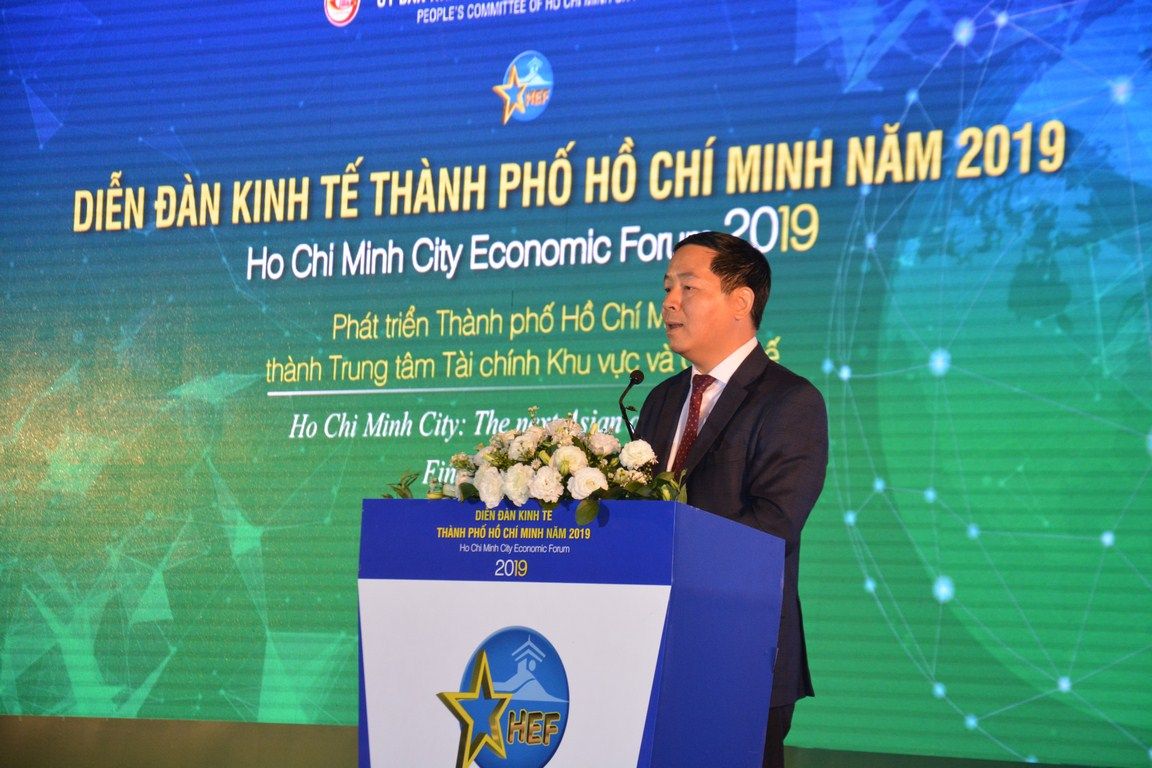 mot so hinh anh tai dien dan kinh te tp ho chi minh nam 2019