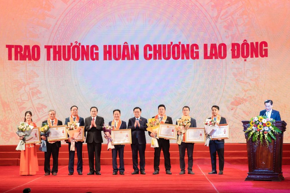 Dấu ấn Lễ tôn vinh doanh nhân, doanh nghiệp Thăng Long  2020