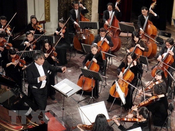 Viet Nam Youth Symphony Orchestra set up. (Photo: VNA)