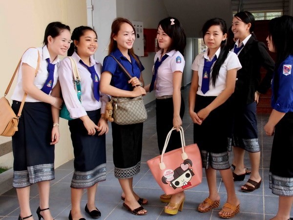 Viet Nam, Laos bolster quality, efficiency of education cooperation