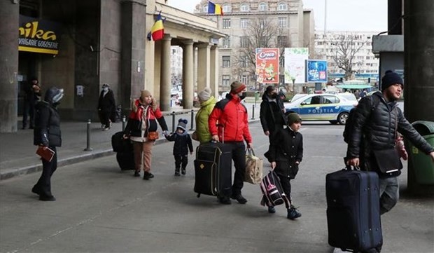 The Gara de Nord railway station in Bucharest, Romania, has seen the arrival of many people evacuating from Ukraine. (Photo: VNA)