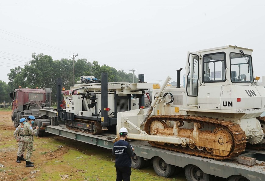 Viet Nam’s equipment, supplies transport to UNISFA in first military engineering deployment