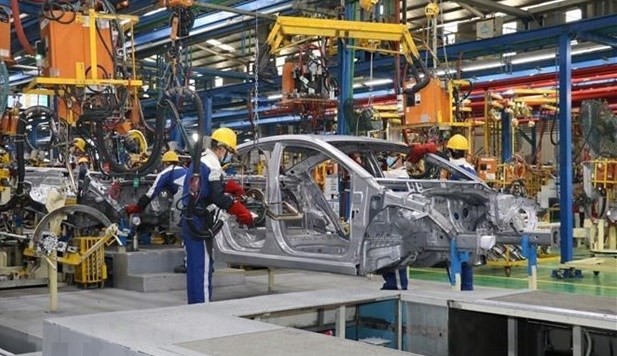 Labour productivity is projected to grow more than 6.5 percent annually. (Photo: VNA)