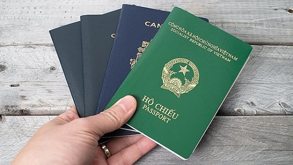 Vietnam to use new passport form from July 1