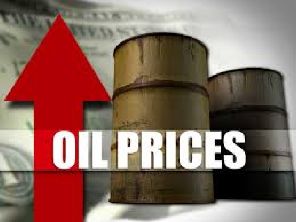 Giá dầu thế giới quay đầu tăng mạnh