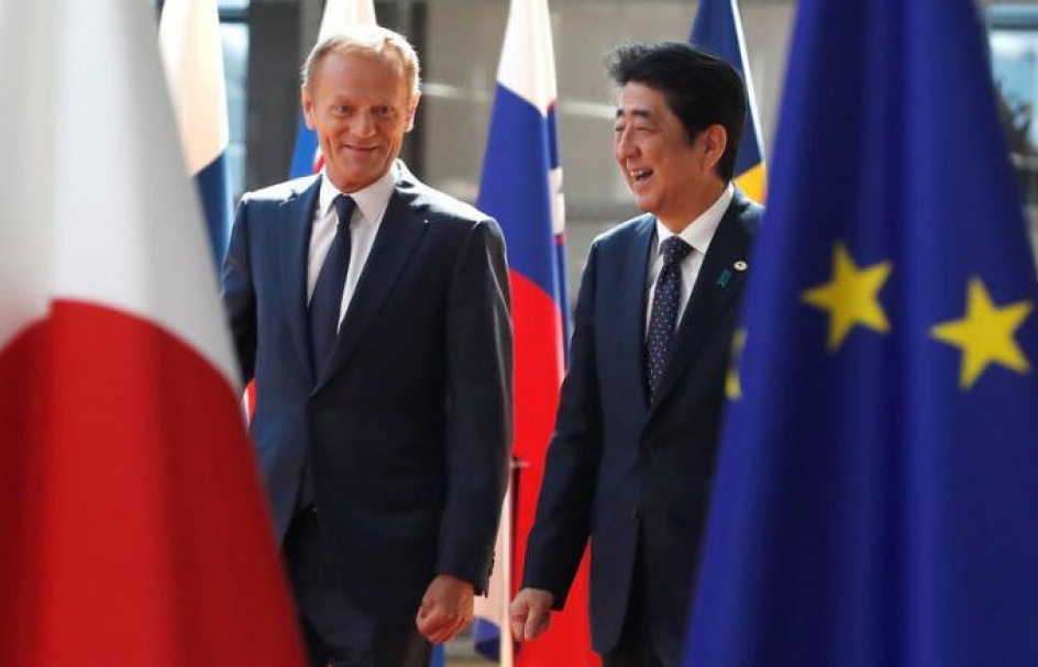 EU - Nhật bắt tay, Mỹ thiệt thòi đứng ngoài