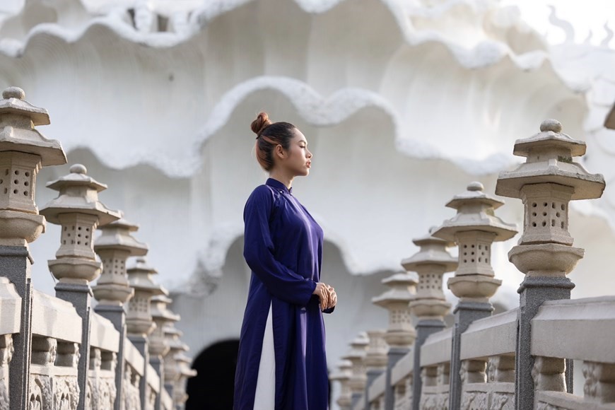 Exploring spectacular Tay Ninh tourist spots with beauty pageant runner-up Exploring spectacular Tay Ninh tourist spots with beauty pageant runner-up