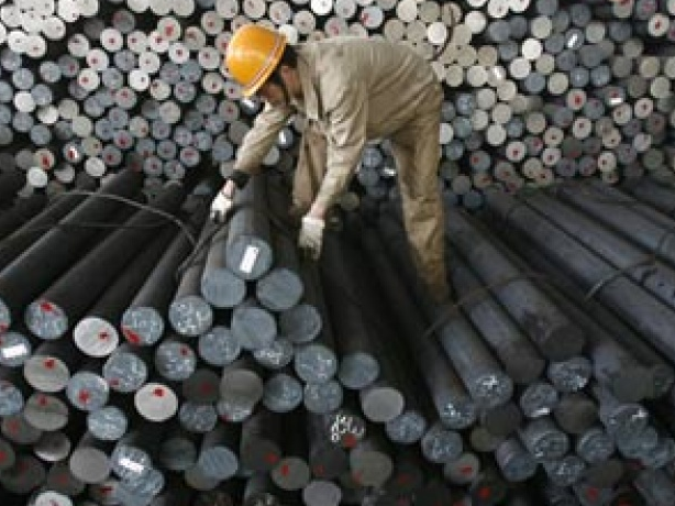 EU áp thuế chống bán phá giá thép của Trung Quốc và Nga