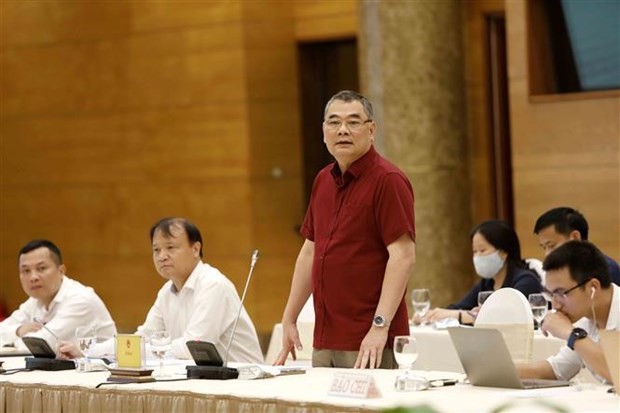 Lt. Gen. To An Xo, Chief of the Ministry of Public Security's Office and Spokesman of the ministry, addresses the press briefing on August 3. (Photo: VNA)