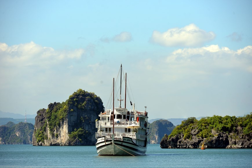 Ha Long Bay – natural wonder of islets in emerald seas