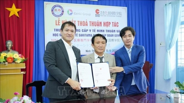 Japanese group helps Ninh Thuan train medical students