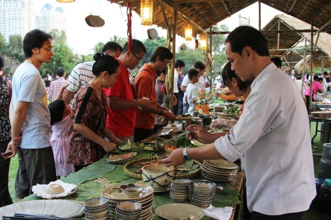 Visitors attending one of the cuisine event of Saigontourist Group in Ho Chi Minh City. (Photo: Saigontourist Group)