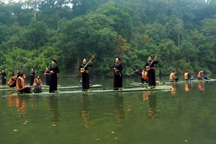 Then singing - special ritual practice of ethnic minority groups Then singing - special ritual practice of ethnic minority groups