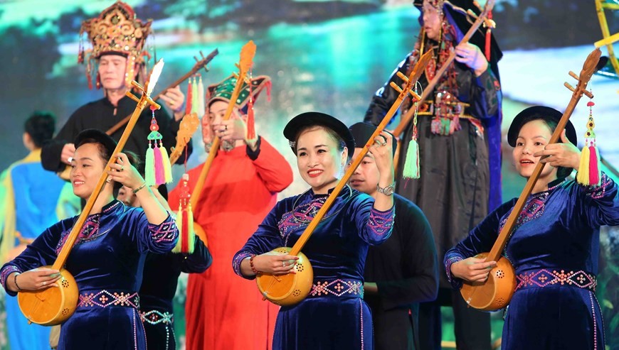 Then singing - special ritual practice of ethnic minority groups Then singing - special ritual practice of ethnic minority groups