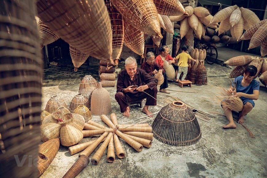 Village boasts 200 years of fish pot making Craft village boasts 200 years of fish pot making