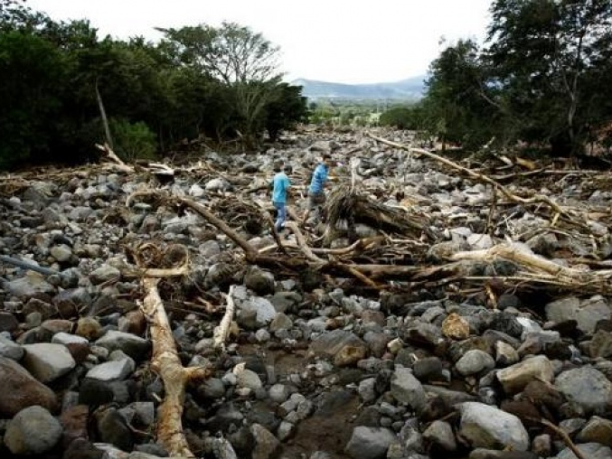 34 nạn nhân thương vong do siêu bão Otto đổ bộ vào Costa Rica