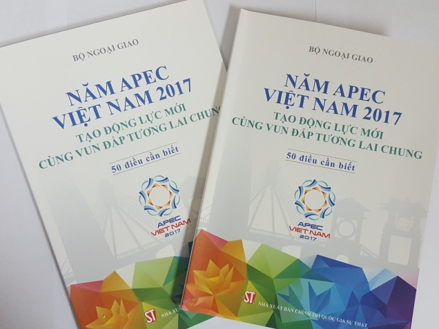 Sách về Năm APEC Việt Nam 2017: Nguồn tư liệu chính thống có độ tin cậy cao