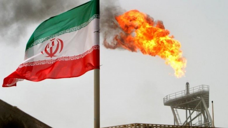 Iran hưởng lợi từ quyết định cắt giảm sản lượng của OPEC
