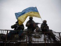 Ukraine gia hạn thiết quân luật thêm 90 ngày, tính áp chỉ tiêu tuyển quân cho các doanh nghiệp