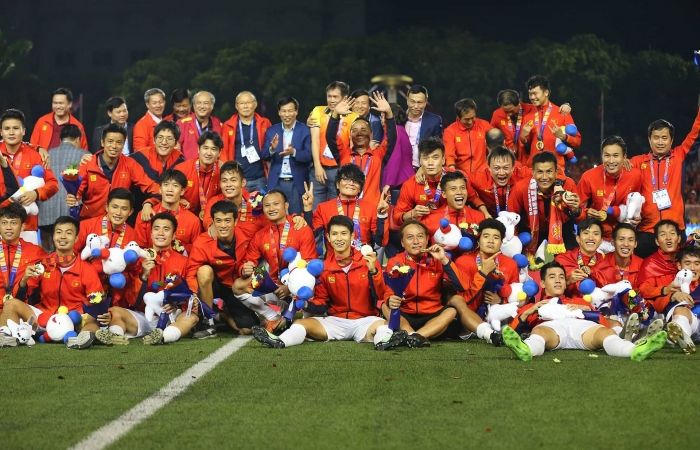 Bóng đá Việt Nam 2020 và những đỉnh cao Olympic hay World Cup