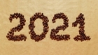 Giá cà phê hôm nay 1/1/2021: Giao dịch trầm lắng, thêm mối lo tiêu thụ sụt giảm; Giảm dư cung, giá hồ tiêu khả quan
