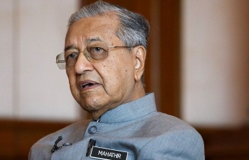 Thủ tướng Malaysia Mahathir Mohamad: Việc bàn giao chức vụ 'tùy thuộc vào tôi'