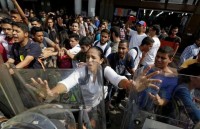 venezuela phan doi mo rong lenh trung phat