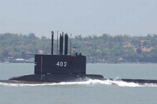Indonesia tìm kiếm tàu ngầm mất liên lạc và 53 người mất tích