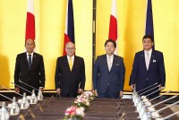 Nhật Bản, Philippines quan ngại về tình hình các vùng biển trong khu vực, nhất trí tăng cường hợp tác quốc phòng
