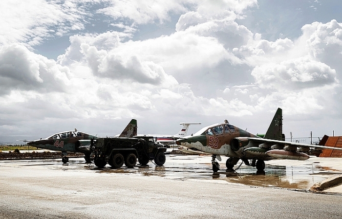 Phiến quân liên tiếp tấn công căn cứ không quân Hmeimim của Nga