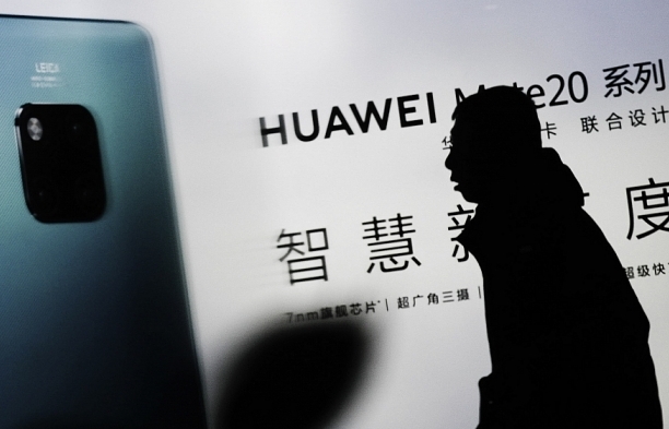 Huawei vào danh sách đen, đụng độ Mỹ - Trung sẽ nguy hiểm đến mức nào?