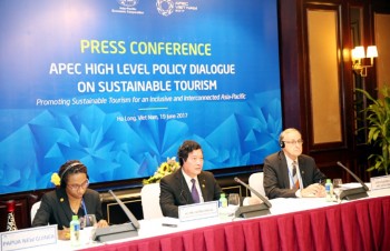 Họp báo quốc tế Đối thoại chính sách cao cấp APEC về Du lịch bền vững