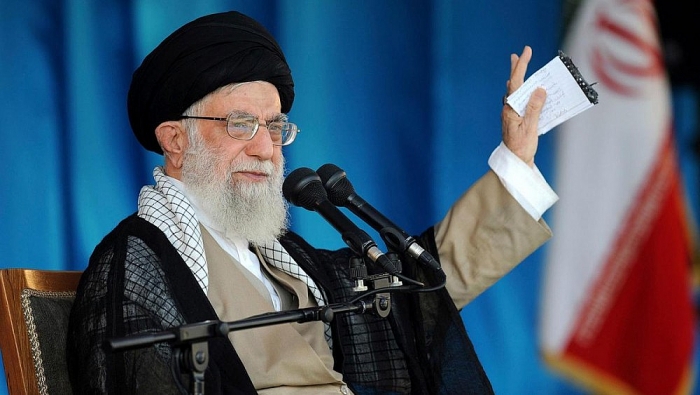 tehran trung phat lanh tu toi cao khamenei la mot cuoc tan cong vao iran