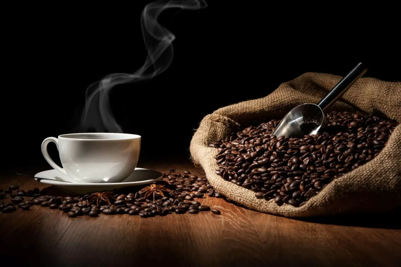 Giá cà phê hôm nay 20/7/2024: Giá cà phê trong nước đi xuống, xuất khẩu giảm 40%, khó khăn cho chuỗi cung ứng robusta đến cuối năm