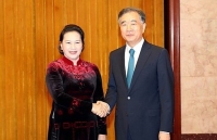 vietnamese na chairwoman meets top chinese party and state leader
