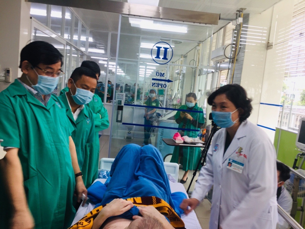 Covid-19 ở Việt Nam chiều 3/7: Gần 9.000 người đang cách ly, Kết luận hội chẩn quốc gia lần thứ 6 về bệnh nhân phi công
