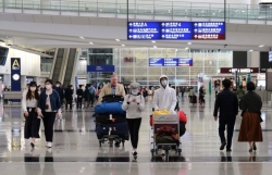 Hong Kong, Trung Quốc công bố quy định mới cho hành khách từ khu vực có nguy cơ mắc Covid-19 cao