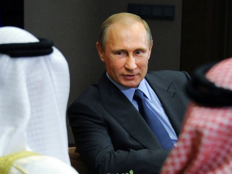 Nga có thể hợp tác với OPEC để kéo giá dầu lên