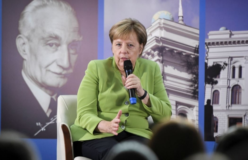 Thủ tướng Đức Merkel: EU, NATO không phải là kẻ thù của Nga