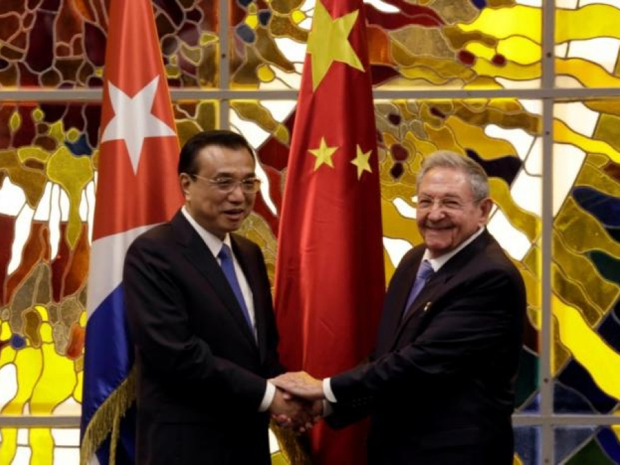 Bắc Kinh xóa nợ và cấp các khoản tín dụng mới cho Havana