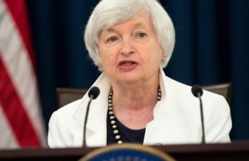 Fed để ngỏ khả năng tăng lãi suất vào tháng 12