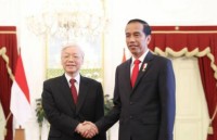 dai su vn tai indonesia phat bieu ve chuyen tham cua tong thong joko widodo