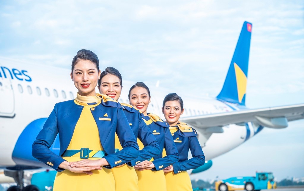 Vietravel Airlines wins Inspirational Brand Award of the APEA 2022