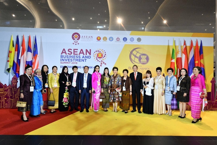 golf long thanh nhan giai thuong doanh nghiep vi su phat trien xa hoi ben vung 2019 cua asean bac