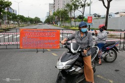 Covid-19 sáng 15/11: Tổng 23.082 ca tử vong, chiếm tỷ lệ 2,2% số ca nhiễm; Đà Nẵng tái lập nhiều chốt kiểm soát; Hà Nội khẩn tìm người đến 21 địa điểm