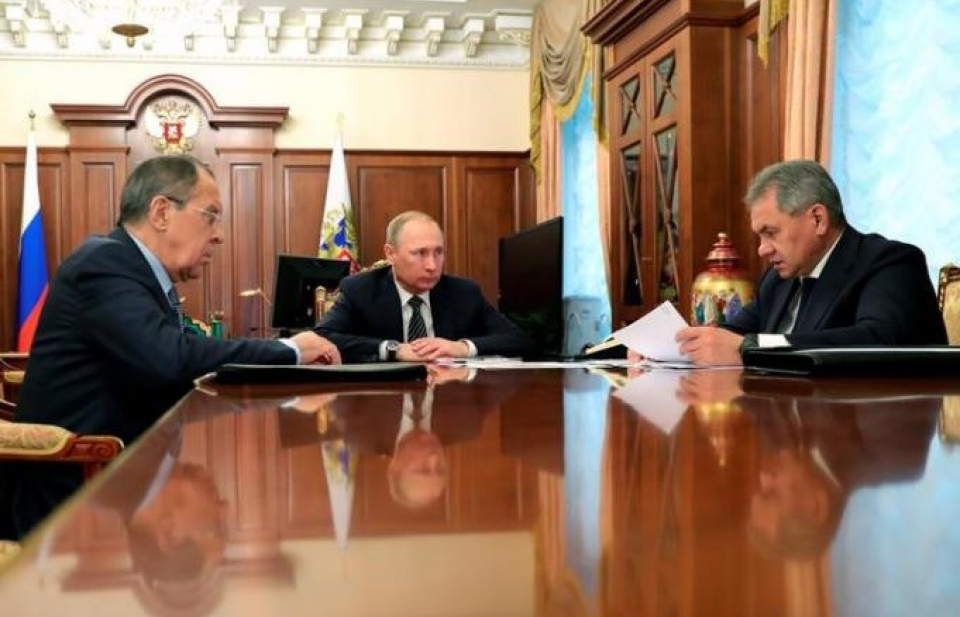 Tổng thống Nga Putin đồng ý cho Pháp, Đức giám sát Eo biển Kerch