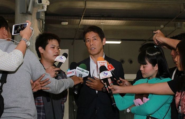 HLV Nishino: “Tôi xin lỗi tất cả người hâm mộ bóng đá Thái Lan”