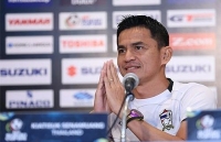 HLV Kiatisuk từng bình luận ‘phải mất 10 năm, bóng đá Việt Nam mới bắt kịp Thái Lan’