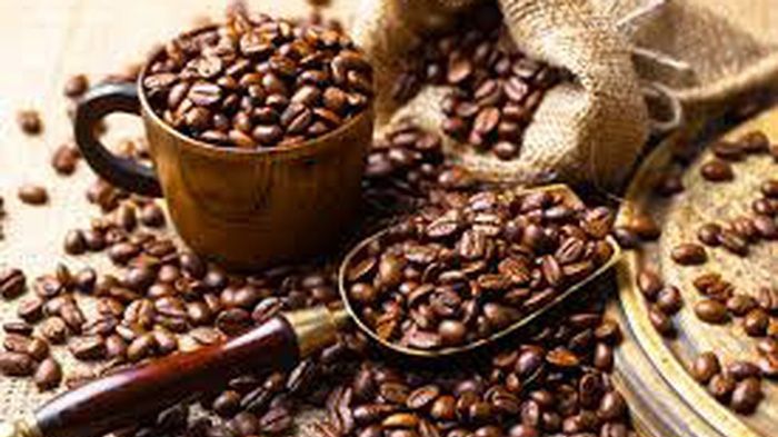 Giá cà phê hôm nay 27/12: Cà phê toàn cầu đồng loạt đi lên; Nhu cầu tiêu thụ hồ tiêu bắt đầu tăng cao