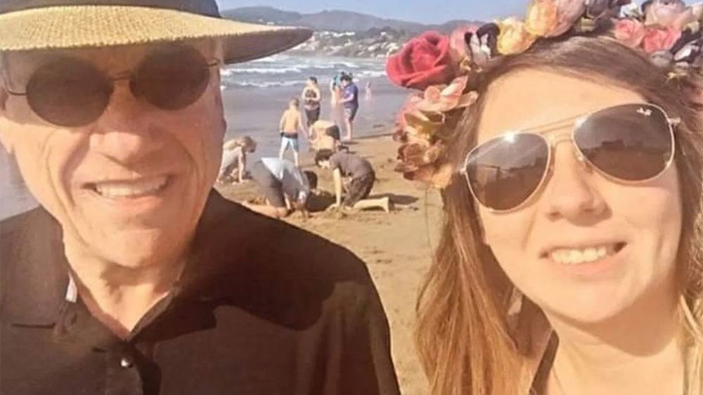 Covid-19: Khoe ảnh selfie trên bãi biển, Tổng thống Chile bất ngờ bị xử phạt nặng... vì không đeo khẩu trang